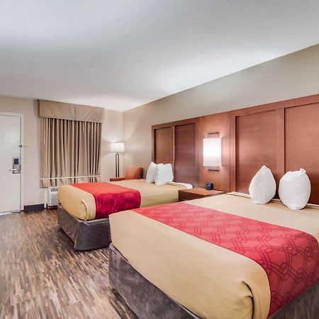 Econo Lodge Уолтерборо Экстерьер фото